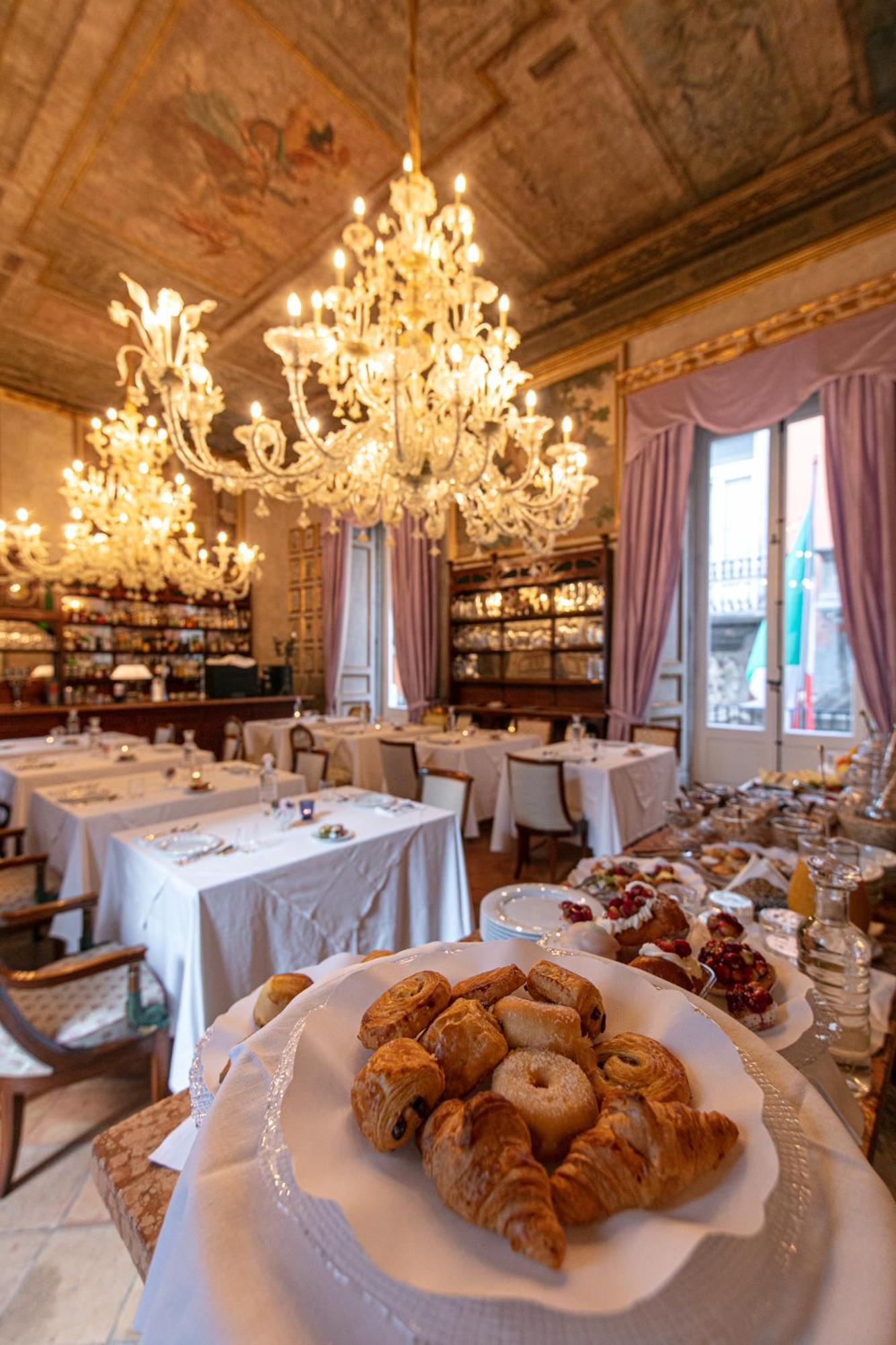 Hotel Palazzo Doria Napoli Exteriér fotografie